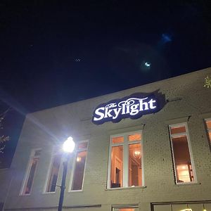 The Skylight Hotel Greenville Exterior photo